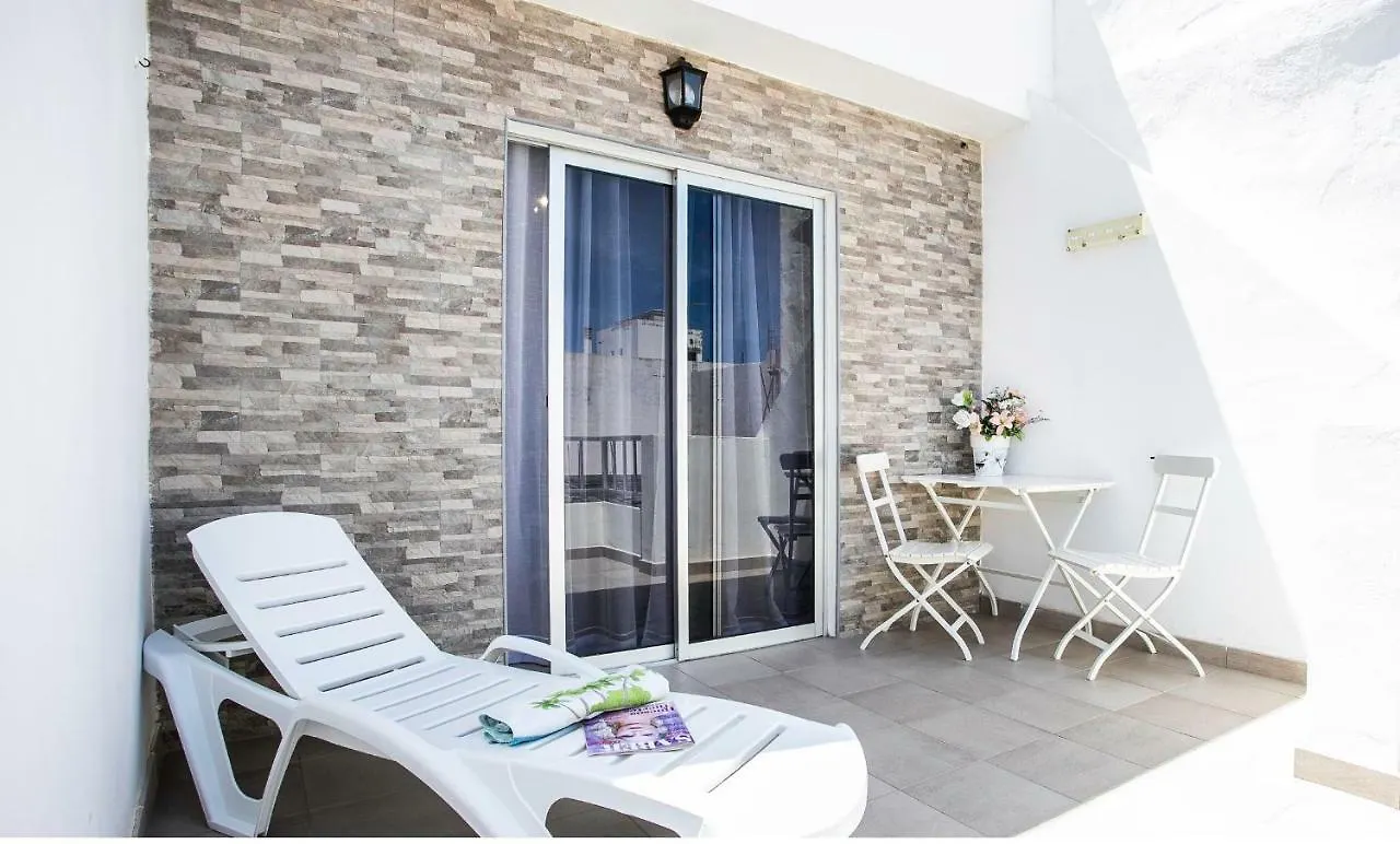 Apartamento Acogedor contacts